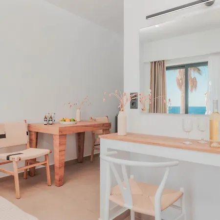 Plakakia Luxury * Μακρύγιαλος