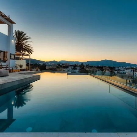 Plakakia Luxury *
